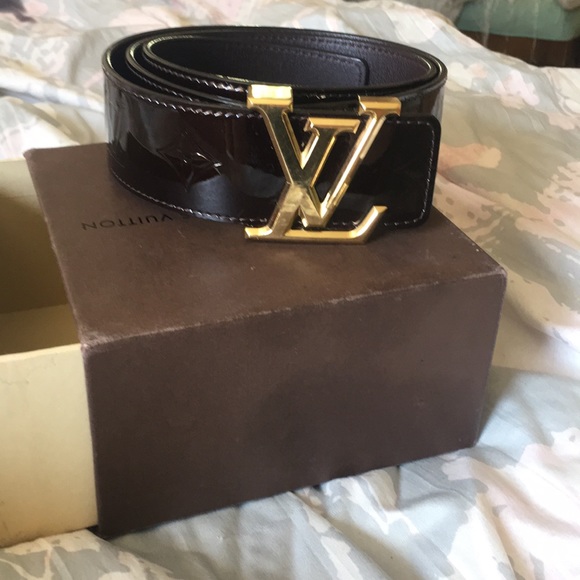 Louis Vuitton Accessories - Lv belt authentic from end to end 40inch